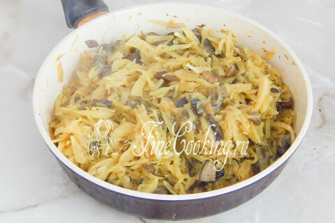 Блинчики с капустой и грибами. Шаг 14