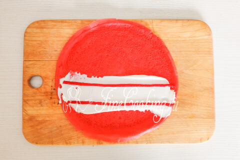 Блинный торт Роза со сливочным кремом. Шаг 14