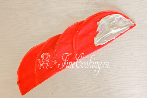 Блинный торт Роза со сливочным кремом. Шаг 16