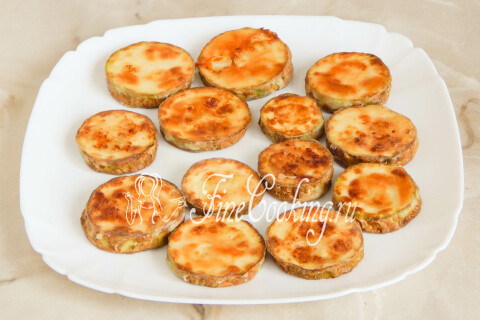 Жареные кабачки с чесноком и майонезом. Шаг 10
