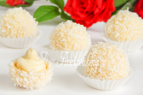 Готовое блюдо: Конфеты Рафаэлло (Raffaello) своими руками