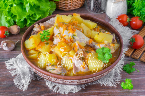 Готовое блюдо: Курица с картошкой в мультиварке