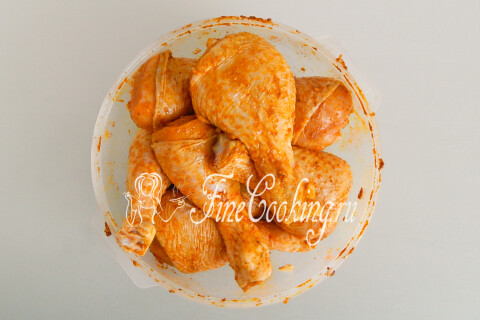 Курица с рисом и овощами в духовке. Шаг 3