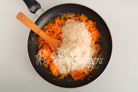 Курица с рисом и овощами в духовке. Шаг 8