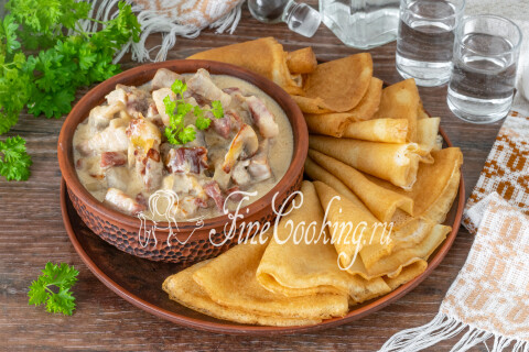 Готовое блюдо: Мачанка (мочанка) с блинами
