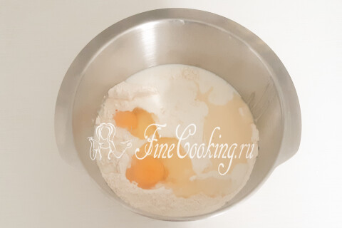 Пасхальный кулич со сгущенкой и изюмом. Шаг 3