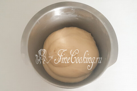 Пасхальный кулич со сгущенкой и изюмом. Шаг 7