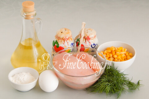 Рубленые куриные котлеты с кукурузой. Шаг 1