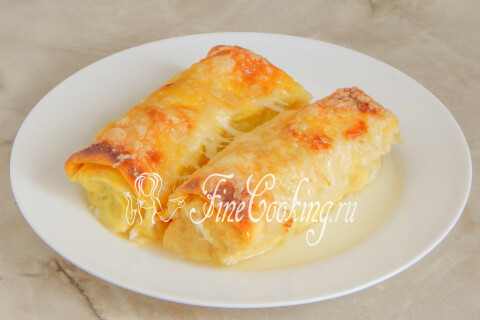 Рулетики из яичных блинчиков с мясной начинкой. Шаг 18