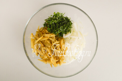Салат с куриными сердечками. Шаг 8