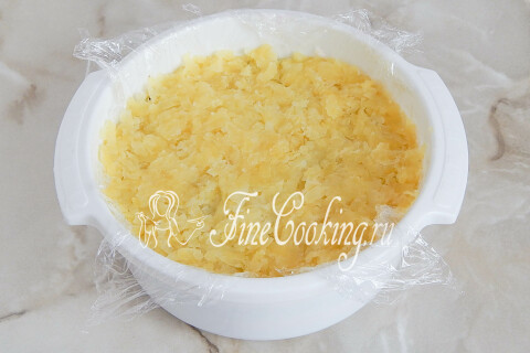Салат со свеклой и морской капустой. Шаг 9