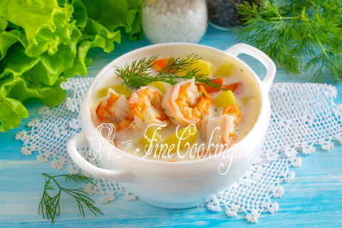 Готовое блюдо: Суп с плавленым сыром и креветками
