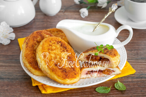 Готовое блюдо: Сырники по-киевски