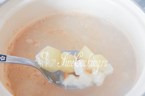 Сырный суп с креветками. Шаг 7