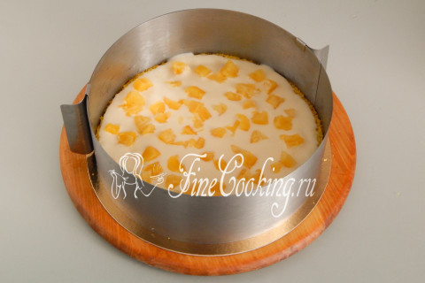 Торт Мимоза (бисквитный с заварным кремом и ананасами). Шаг 36