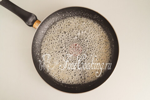 Творожная пасха с яблоками, изюмом и корицей. Шаг 4