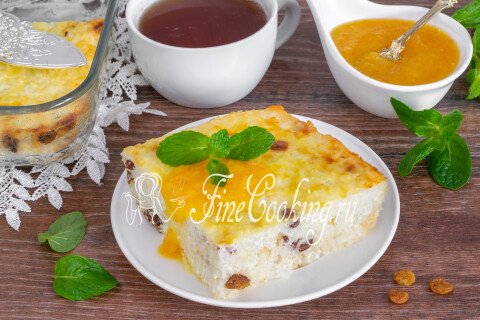 Готовое блюдо: Творожная запеканка с рисом и изюмом