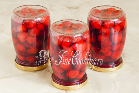 Варенье из клубники без варки. Шаг 15