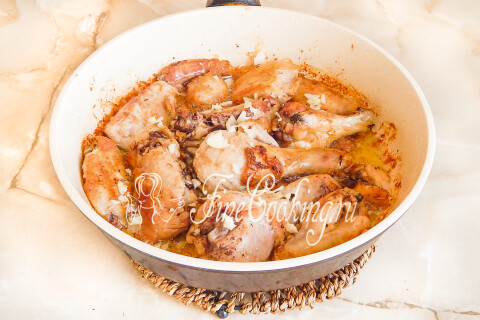 Жареная курица на сковороде. Шаг 6