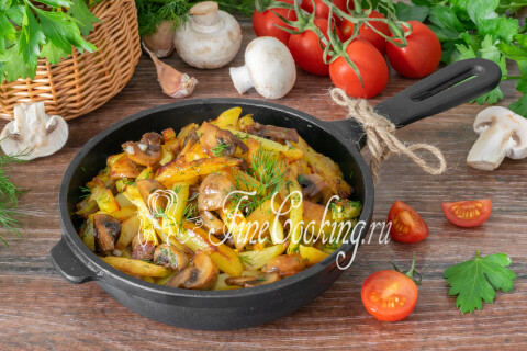 Готовое блюдо: Жареная картошка с шампиньонами