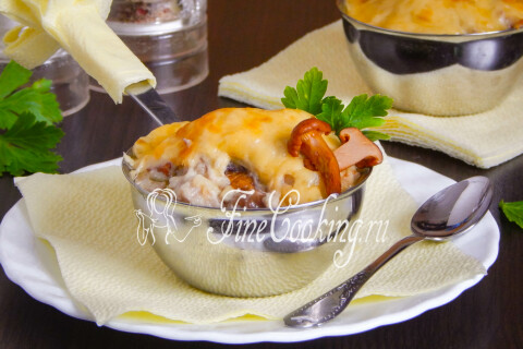 Готовое блюдо: Жюльен с курицей и грибами
